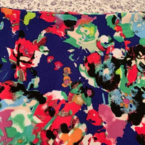 🦋Nicole by Nicole Miller pencil skirt stretchy floral multicolored size small - Picture 3 of 8
